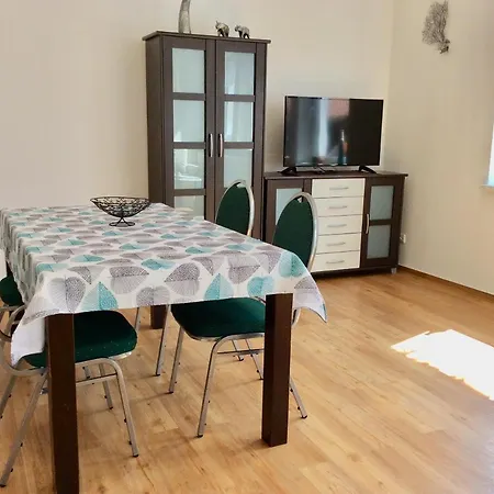 Ferienhaus Am Lewitzrand * Plate